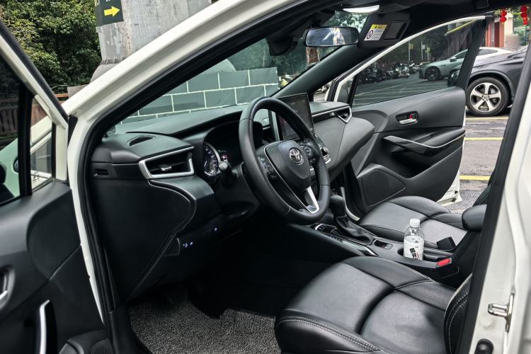 Used Toyota Levin 2019 Dual-Engine 1.8H E-CVT Luxury Edition China VI Standard Interior 2