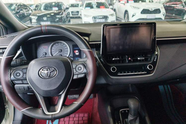 Used Toyota Levin 2019 185T CVT Luxury Edition China VI Standard Interior 3