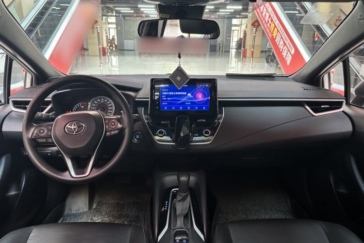 Used Toyota Levin 2019 185T CVT Luxury Edition China VI Standard Interior 3
