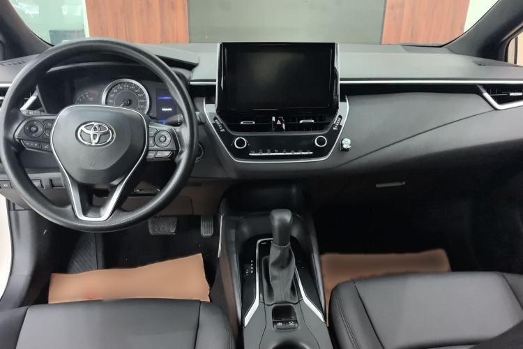 Used Toyota Levin 2019 185T CVT Luxury Edition China VI Standard Interior 3