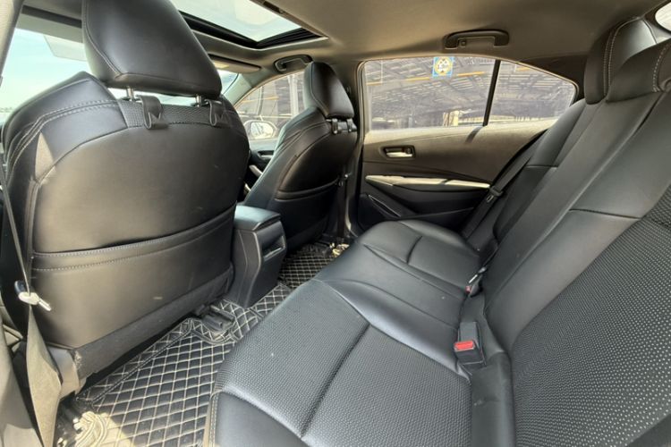 Used Toyota Levin 2019 185T CVT Luxury Edition China VI Standard Interior 4