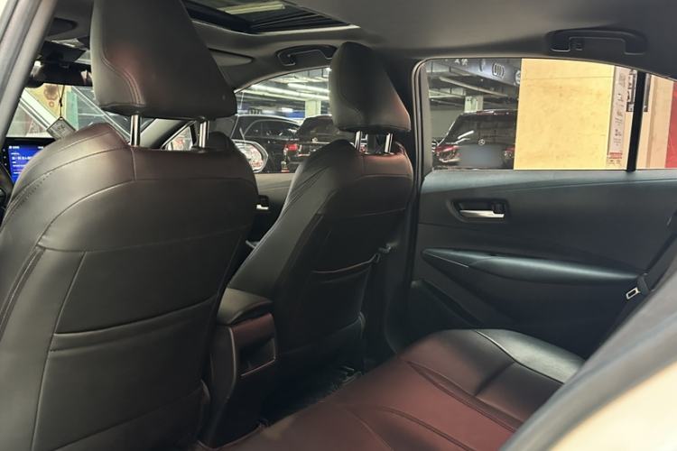Used Toyota Levin 2019 185T CVT Luxury Edition China VI Standard Interior 4