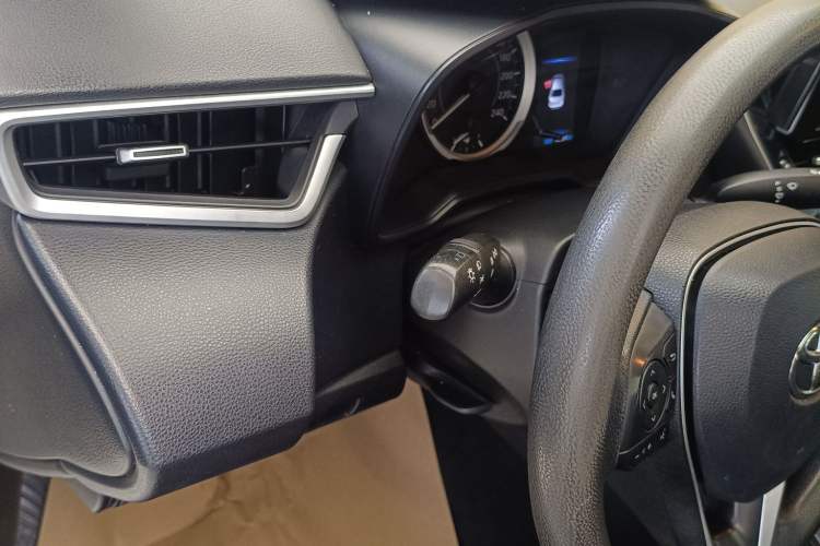 Used Toyota Levin 2019 185T CVT Sport Edition China V Standard Interior 6