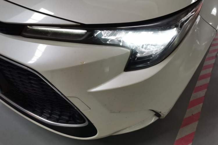 Used Toyota Levin 2019 185T CVT Luxury Edition China VI Standard Left Front Headlight