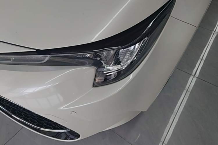 Used Toyota Levin 2019 185T CVT Luxury Edition China VI Standard Left Front Headlight