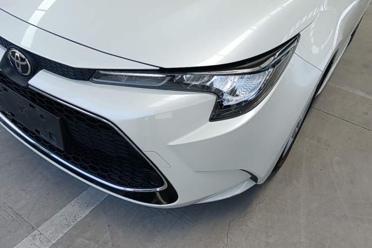 Used Toyota Levin 2019 185T CVT Luxury Edition China VI Standard Left Front Headlight