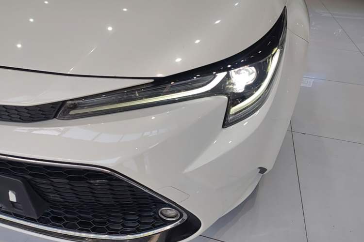 Used Toyota Levin 2019 185T CVT Sport Edition China VI Standard Left Front Headlight