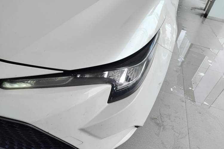 Used Toyota Levin 2019 Dual-Engine 1.8H E-CVT Luxury Edition China VI Standard Left Front Headlight