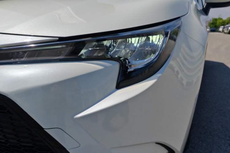 Used Toyota Levin 2019 185T CVT Entry-Level Version China VI Standard Left Front Headlight