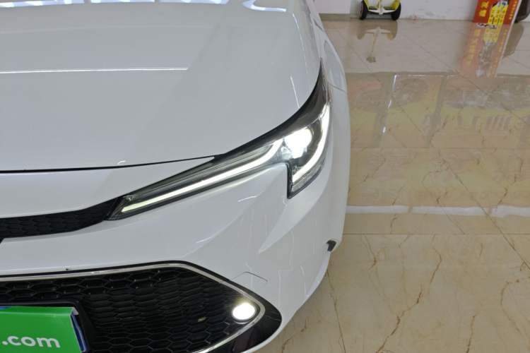 Used Toyota Levin 2019 Dual-Engine 1.8H E-CVT Sport Edition China VI Standard Left Front Headlight