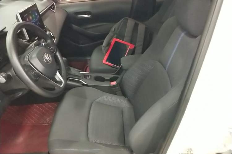 Used Toyota Levin 2019 185T CVT Sport Edition China VI Standard Left Front Seat