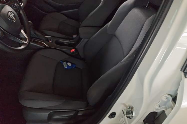 Used Toyota Levin 2019 185T CVT Luxury Edition China VI Standard Left Front Seat