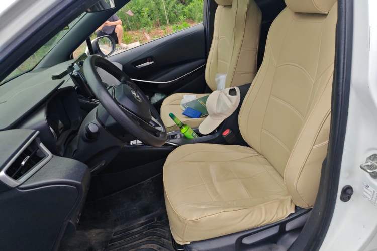 Used Toyota Levin 2019 Dual-Engine 1.8H E-CVT Luxury Edition China VI Standard Left Front Seat