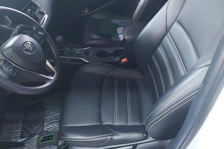 Used Toyota Levin 2019 185T CVT Luxury Edition China VI Standard Left Front Seat