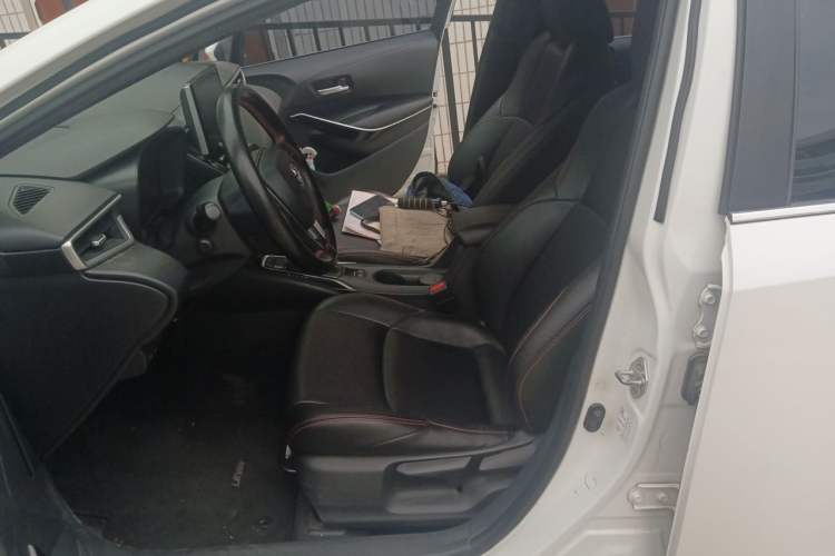 Used Toyota Levin 2019 Dual-Engine 1.8H E-CVT Luxury Edition China V Standard Left Front Seat
