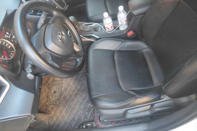 Used Toyota Levin 2019 185T CVT Entry-Level Version China VI Standard Left Front Seat