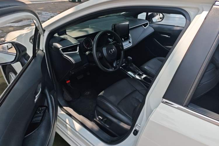 Used Toyota Levin 2019 185T CVT Entry-Level Version China VI Standard Left Front Seat