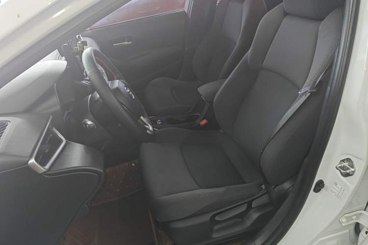 Used Toyota Levin 2019 185T CVT Entry-Level Version China VI Standard Left Front Seat