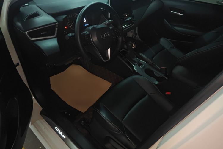 Used Toyota Levin 2019 185T CVT Luxury Edition China VI Standard Left Front Seat