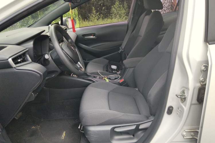 Used Toyota Levin 2019 185T CVT Luxury Edition China VI Standard Left Front Seat