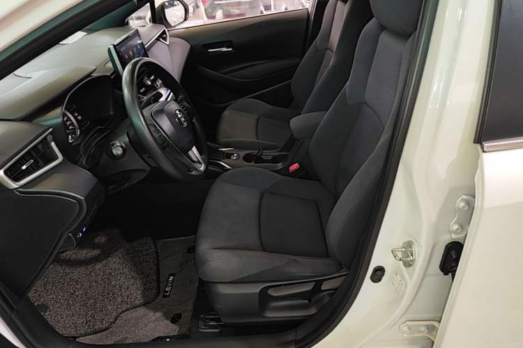 Used Toyota Levin 2019 185T CVT Luxury Edition China VI Standard Left Front Seat