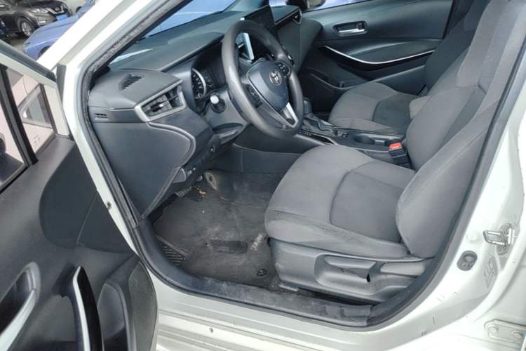 Used Toyota Levin 2019 Dual-Engine 1.8H E-CVT Luxury Edition China VI Standard Left Front Seat