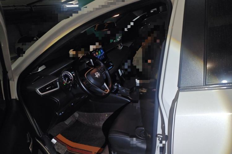 Used Toyota Levin 2019 Dual-Engine 1.8H E-CVT Luxury Edition China VI Standard Left Front Seat