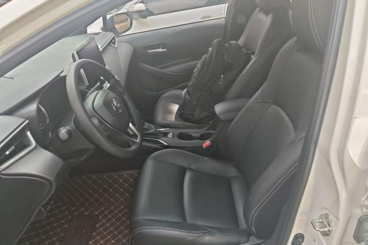 Used Toyota Levin 2019 185T CVT Luxury Edition China VI Standard Left Front Seat