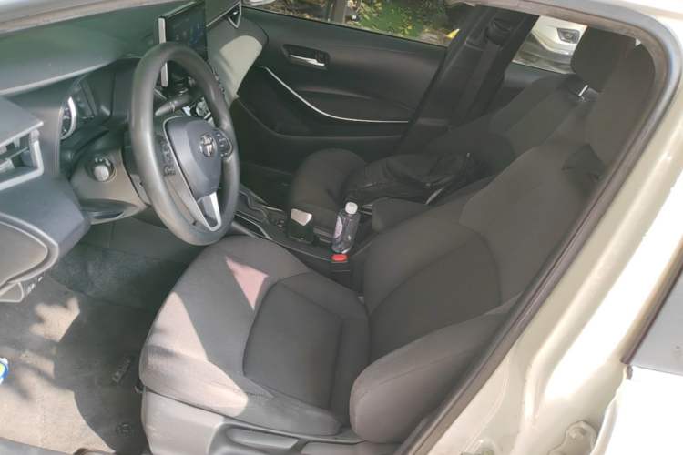 Used Toyota Levin 2019 Dual-Engine 1.8H E-CVT Luxury Edition China VI Standard Left Front Seat