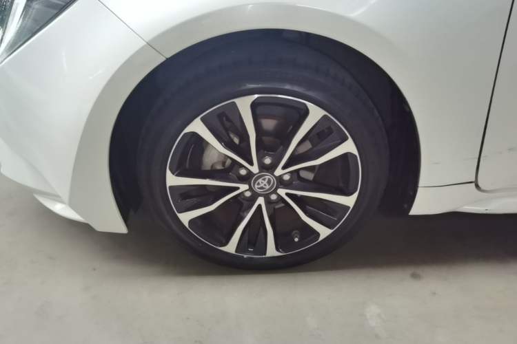 Used Toyota Levin 2019 185T CVT Sport Edition China VI Standard Left Front Wheel Hub