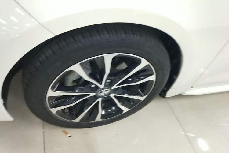 Used Toyota Levin 2019 185T CVT Sport Edition China VI Standard Left Front Wheel Hub