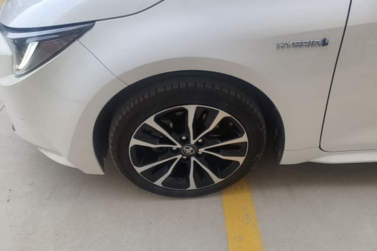 Used Toyota Levin 2019 Dual-Engine 1.8H E-CVT Sport Edition China VI Standard Left Front Wheel Hub
