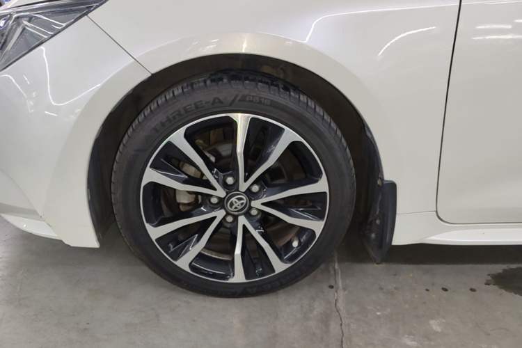 Used Toyota Levin 2019 185T CVT Sport Edition China VI Standard Left Front Wheel Hub