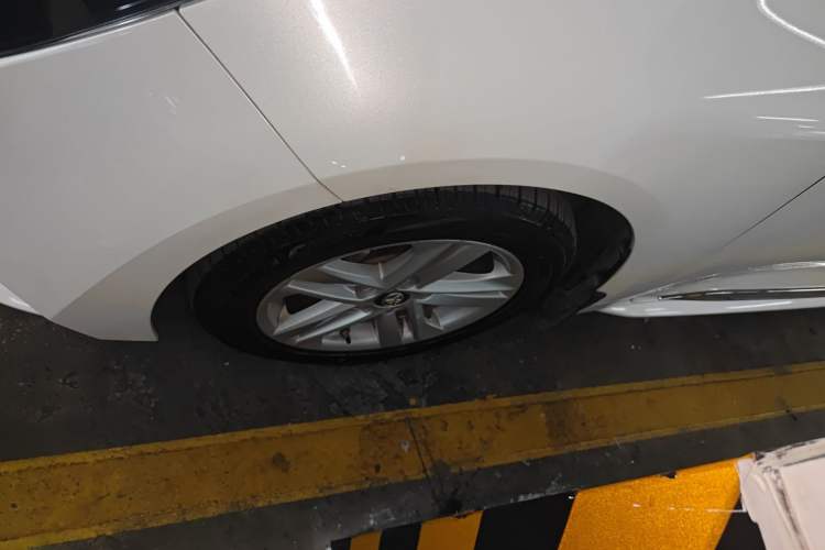 Used Toyota Levin 2019 185T CVT Luxury Edition China VI Standard Left Front Wheel Hub