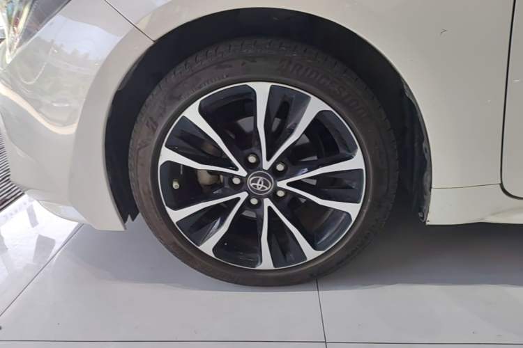 Used Toyota Levin 2019 185T CVT Sport Edition China VI Standard Left Front Wheel Hub
