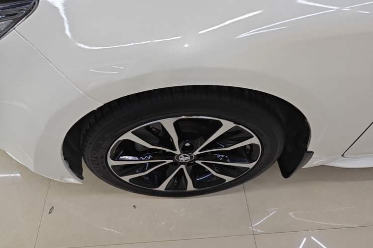 Used Toyota Levin 2019 185T CVT Sport Edition China VI Standard Left Front Wheel Hub