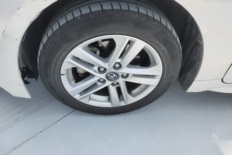 Used Toyota Levin 2019 185T CVT Luxury Edition China VI Standard Left Front Wheel Hub