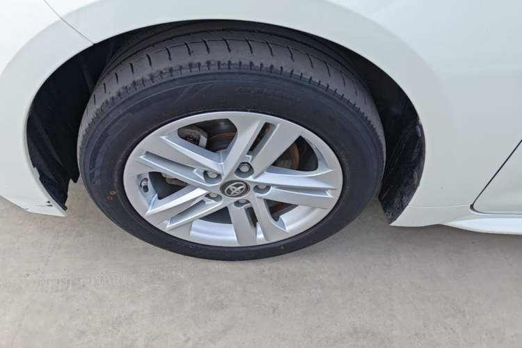 Used Toyota Levin 2019 185T CVT Entry-Level Version China VI Standard Left Front Wheel Hub