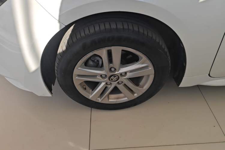 Used Toyota Levin 2019 185T CVT Entry-Level Version China VI Standard Left Front Wheel Hub