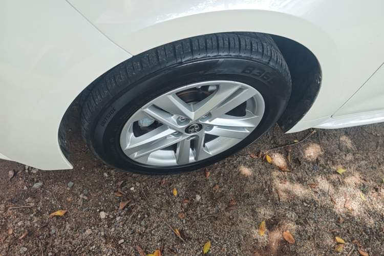Used Toyota Levin 2019 185T CVT Luxury Edition China VI Standard Left Front Wheel Hub