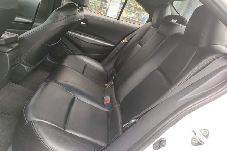 Used Toyota Levin 2019 185T CVT Luxury Edition China VI Standard Left Rear Seat