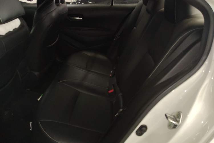 Used Toyota Levin 2019 185T CVT Entry-Level Version China VI Standard Left Rear Seat