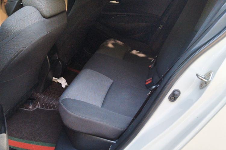 Used Toyota Levin 2019 Dual-Engine 1.8H E-CVT Luxury Edition China VI Standard Left Rear Seat