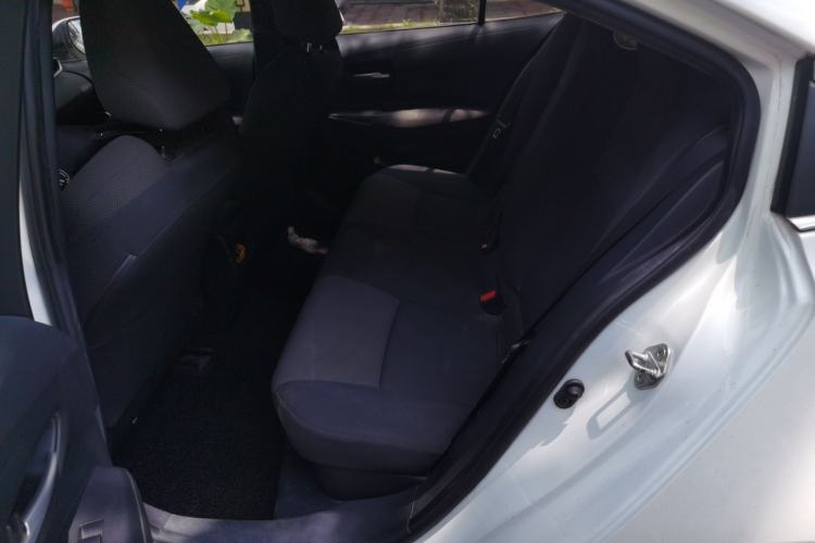 Used Toyota Levin 2019 Dual-Engine 1.8H E-CVT Luxury Edition China VI Standard Left Rear Seat