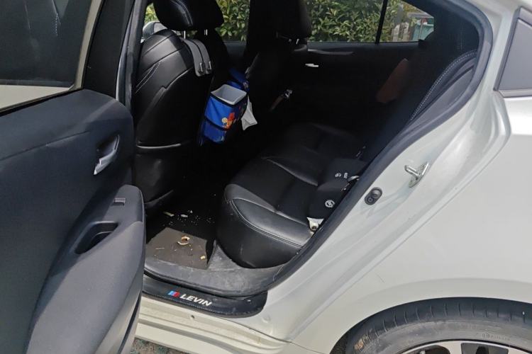 Used Toyota Levin 2019 185T CVT Sport Edition China VI Standard Left Rear Seat