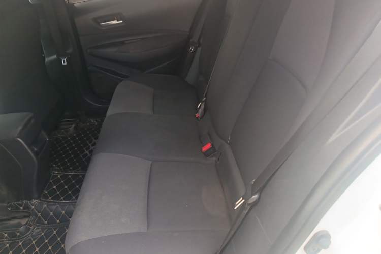 Used Toyota Levin 2019 Dual-Engine 1.8H E-CVT Luxury Edition China VI Standard Left Rear Seat