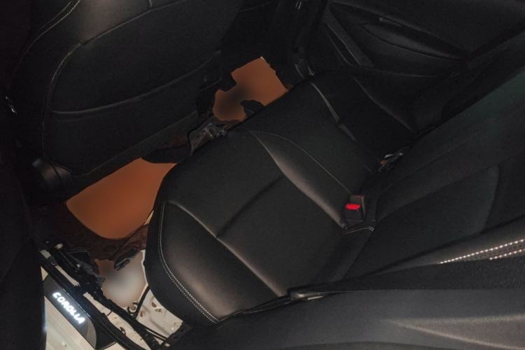 Used Toyota Levin 2019 185T CVT Luxury Edition China VI Standard Left Rear Seat