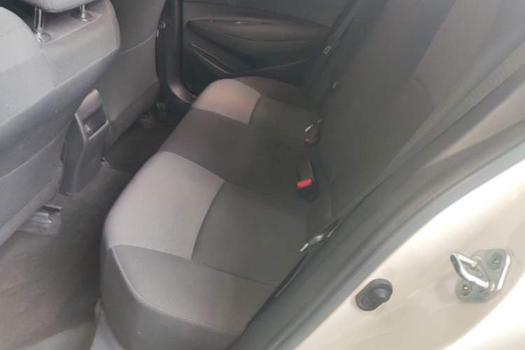 Used Toyota Levin 2019 185T CVT Luxury Edition China VI Standard Left Rear Seat