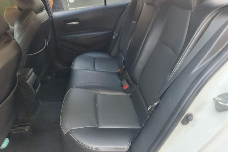 Used Toyota Levin 2019 185T CVT Sport Edition China VI Standard Left Rear Seat