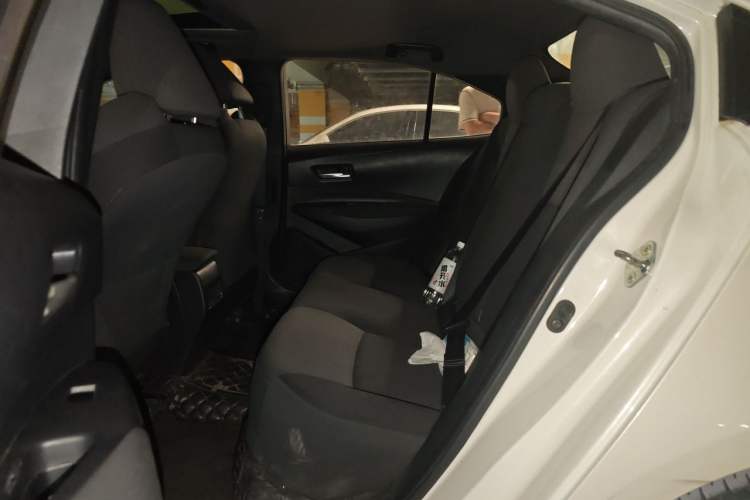 Used Toyota Levin 2019 185T CVT Luxury Edition China VI Standard Left Rear Seat